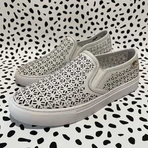 Tory Burch 9M White Leather Sneakers ✨